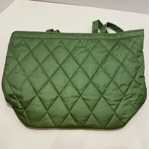 Vera Bradley Grand Tote “Pearlized Cedar Green” NWT Gorgeous GREEN